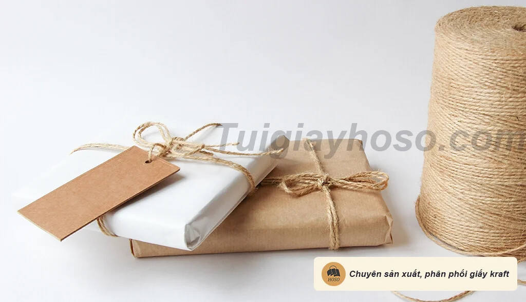  Giấy kraft trắng và nâu được dùng để bọc hàng